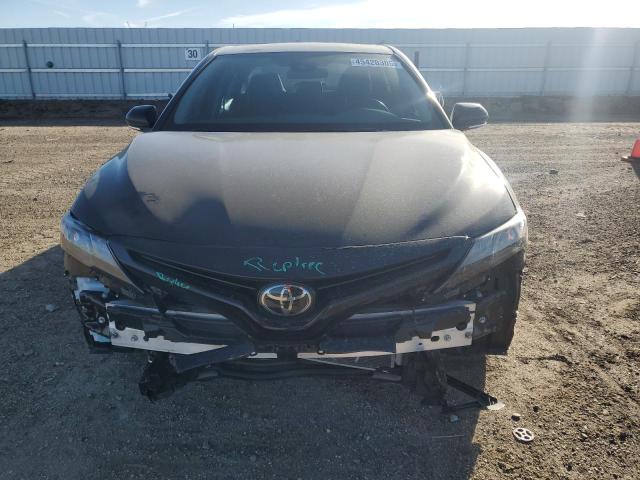 4T1G11AK4RU197256 - 2024 TOYOTA CAMRY SE NIGHT SHADE BLACK photo 5