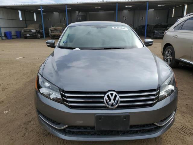 1VWBH7A3XDC063904 - 2013 VOLKSWAGEN PASSAT SE GRAY photo 5