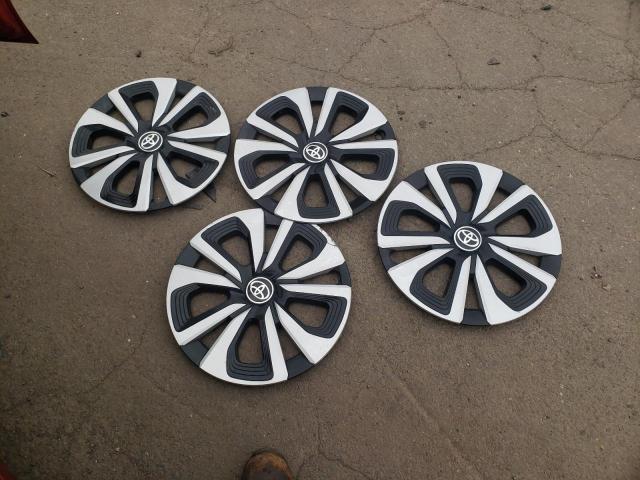 JTDKARFP0J3099031 - 2018 TOYOTA PRIUS PRIM წითელი ფოტო 12