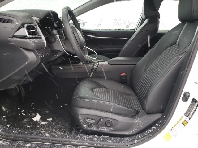 4T1G11AK4PU720921 - 2023 TOYOTA CAMRY SE NIGHT SHADE WHITE photo 7