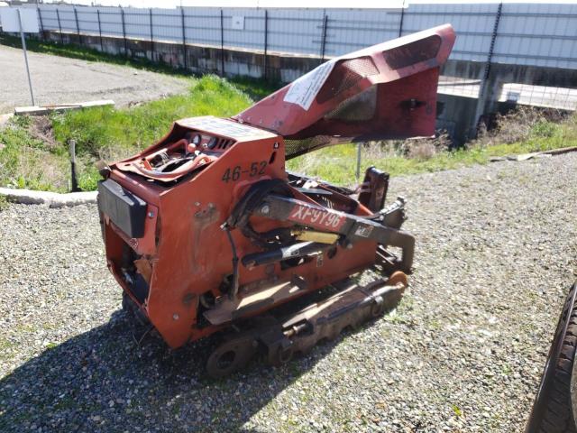 CMWSK650VC0002494 - 2012 DITCH WITCH WITCH ORANGE photo 4