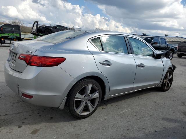 19VDE1F50DE008682 - 2013 ACURA ILX 20 PREMIUM SILVER photo 3