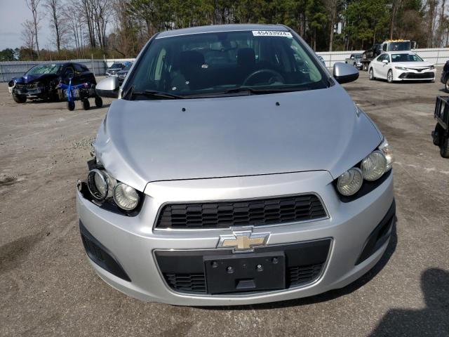 1G1JC5SH3F4107372 - 2015 CHEVROLET SONIC LT GRAY photo 5