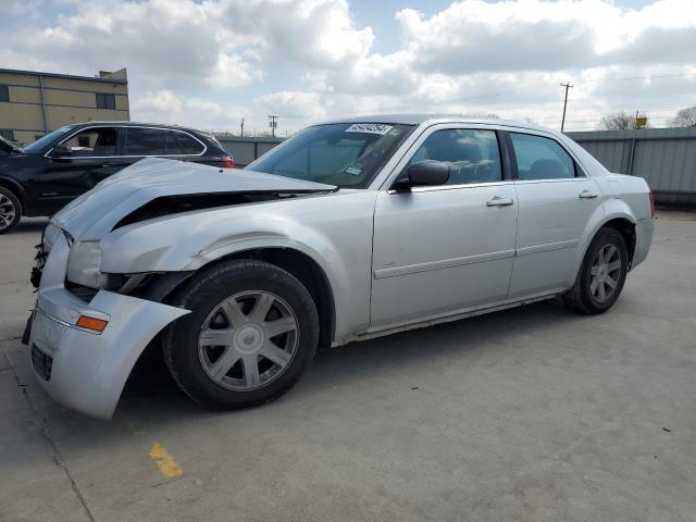 2005 CHRYSLER 300 TOURING, 