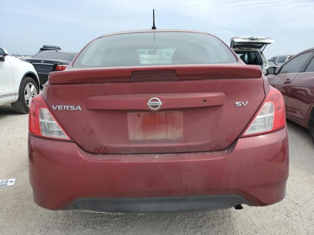 3N1CN7AP5JL840639 - 2018 NISSAN VERSA S BURGUNDY photo 6