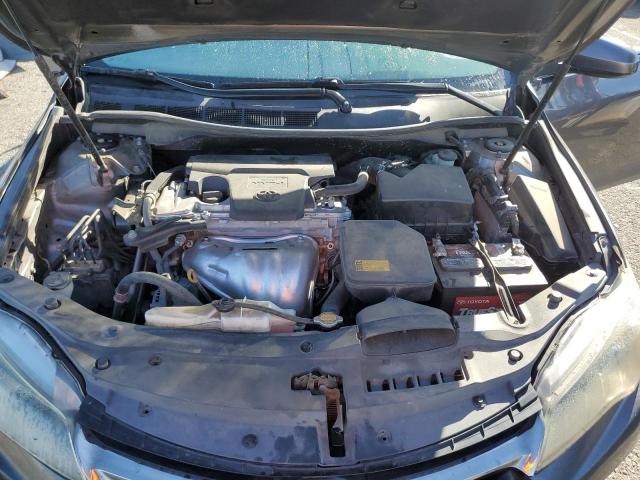 4T1BF1FK7FU070064 - 2015 TOYOTA CAMRY LE GRAY photo 11