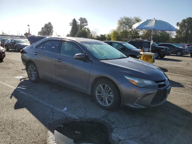 4T1BF1FK7FU070064 - 2015 TOYOTA CAMRY LE GRAY photo 4