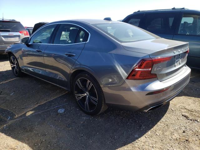 7JRA22TL7MG091945 - 2021 VOLVO S60 T6 INSCRIPTION GRAY photo 2