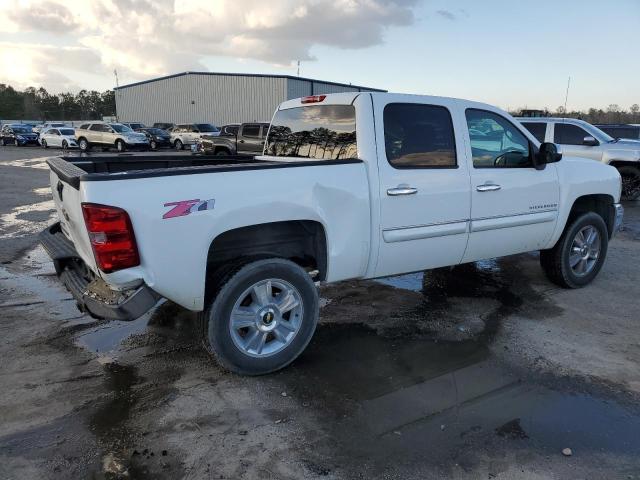 3GCPCSE01CG120142 - 2012 CHEVROLET SILVERADO C1500 LT WHITE photo 3