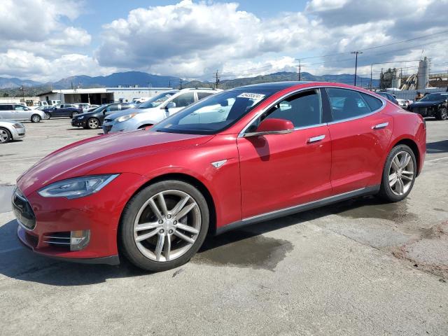 5YJSA1E21FF119109 - 2015 TESLA MODEL S წითელი ფოტო 1