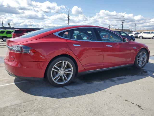 5YJSA1E21FF119109 - 2015 TESLA MODEL S წითელი ფოტო 3