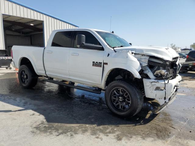 3C6UR5DJ0HG732201 - 2017 RAM 2500 SLT WHITE photo 4