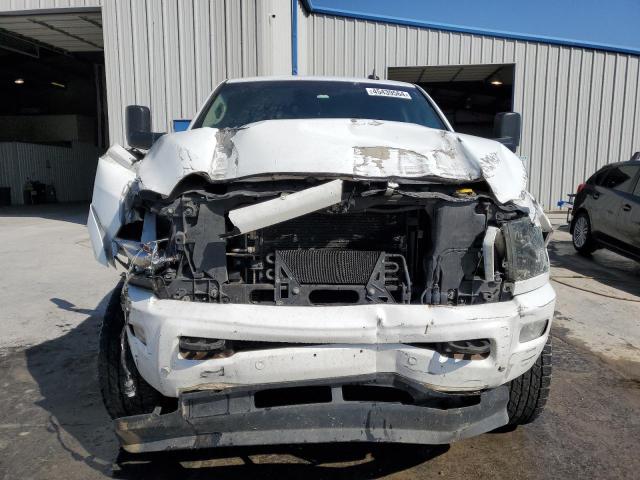 3C6UR5DJ0HG732201 - 2017 RAM 2500 SLT WHITE photo 5