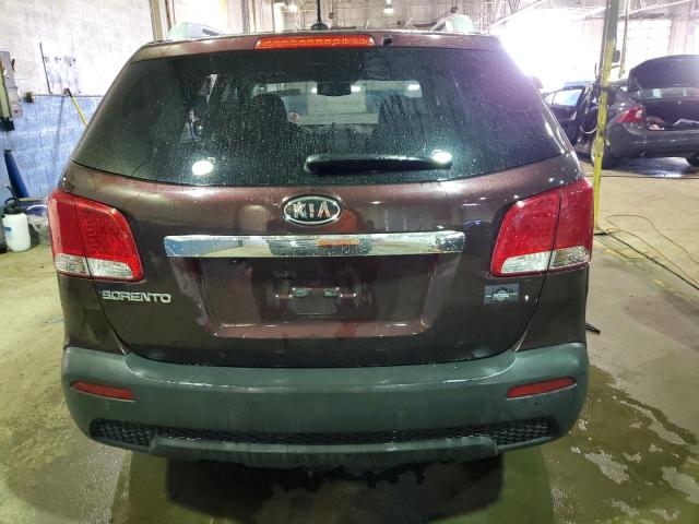 5XYKTDA29BG141928 - 2011 KIA SORENTO BASE BURGUNDY photo 6