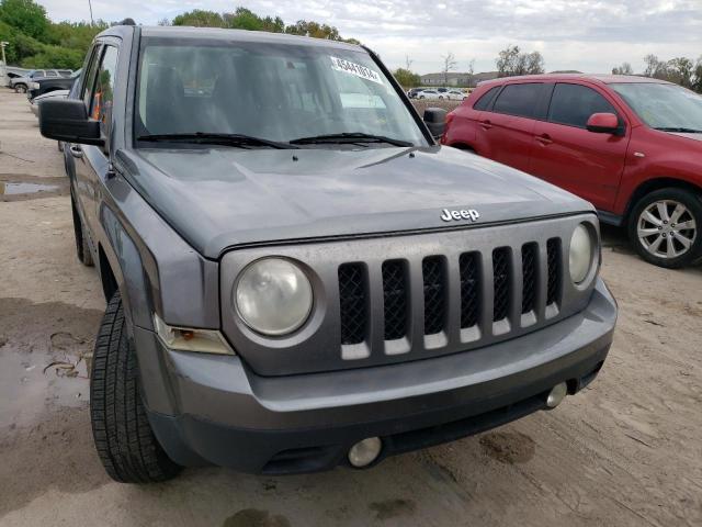 1C4NJPBB3CD569139 - 2012 JEEP PATRIOT SPORT GRAY photo 5