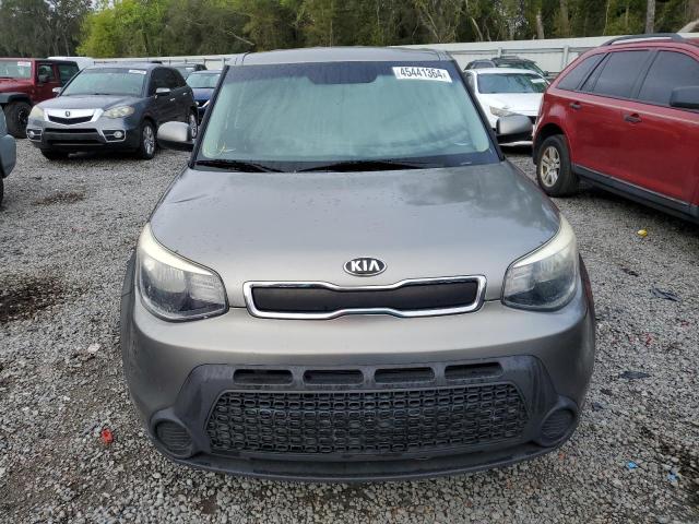 KNDJN2A21F7130113 - 2015 KIA SOUL GRAY photo 5