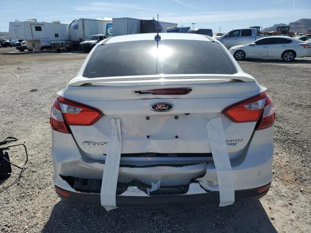 1FADP3J22EL300245 - 2014 FORD FOCUS TITANIUM WHITE photo 6