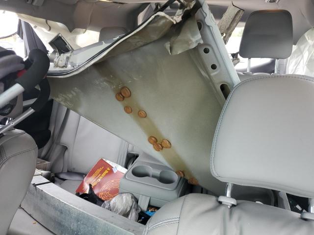 5TDKKRFH7GS145368 - 2016 TOYOTA HIGHLANDER XLE WHITE photo 10