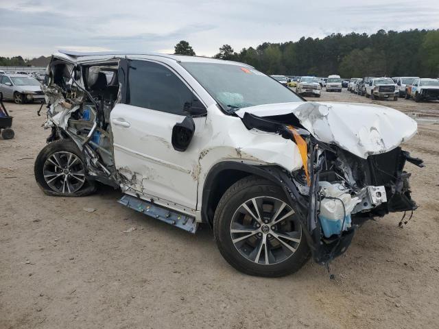 5TDKKRFH7GS145368 - 2016 TOYOTA HIGHLANDER XLE WHITE photo 4