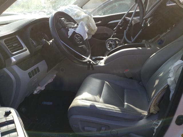 5TDKKRFH7GS145368 - 2016 TOYOTA HIGHLANDER XLE WHITE photo 7