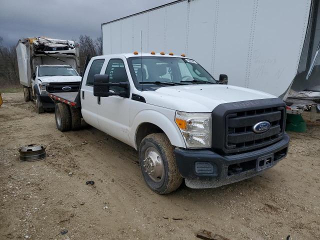 1FD8W3G66BEC94812 - 2011 FORD F350 SUPER DUTY WHITE photo 4