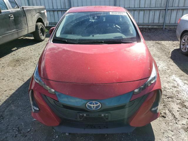 JTDKARFP2J3073286 - 2018 TOYOTA PRIUS PRIM RED photo 5