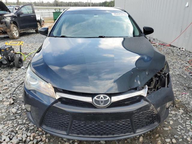 4T1BF1FK3HU344489 - 2017 TOYOTA CAMRY LE CHARCOAL photo 5