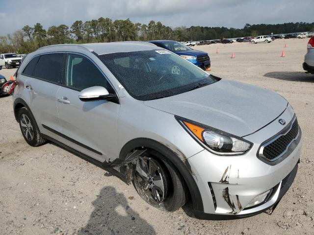 KNDCC3LC4J5123235 - 2018 KIA NIRO EX SILVER photo 4