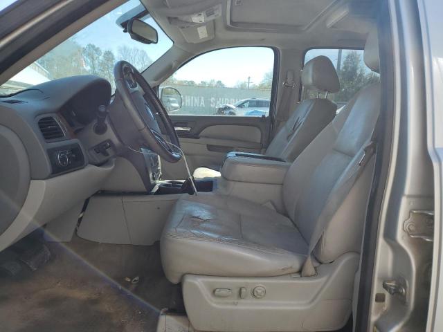 1GKS1KE04BR329300 - 2011 GMC YUKON XL C1500 SLT BEIGE photo 7