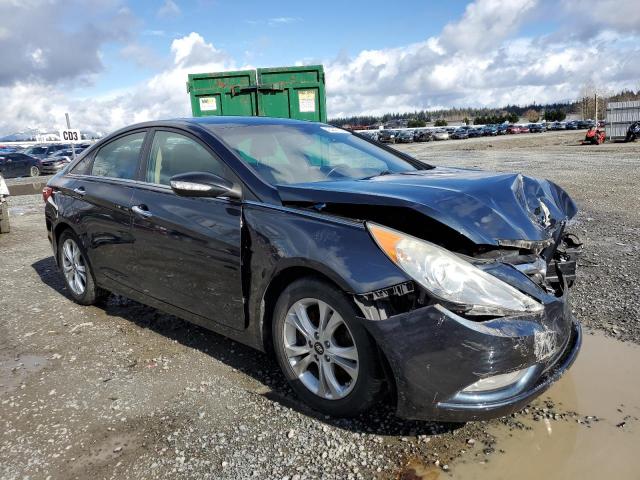 5NPEC4AC6BH261653 - 2011 HYUNDAI SONATA SE BLUE photo 4