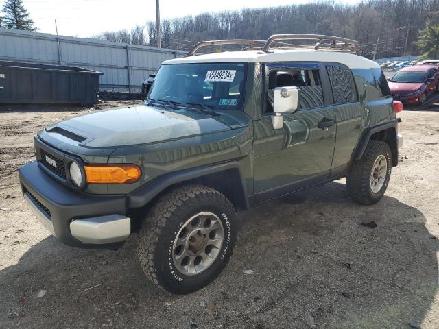 JTEBU4BF9BK113308 - 2011 TOYOTA FJ CRUISER GREEN photo 1