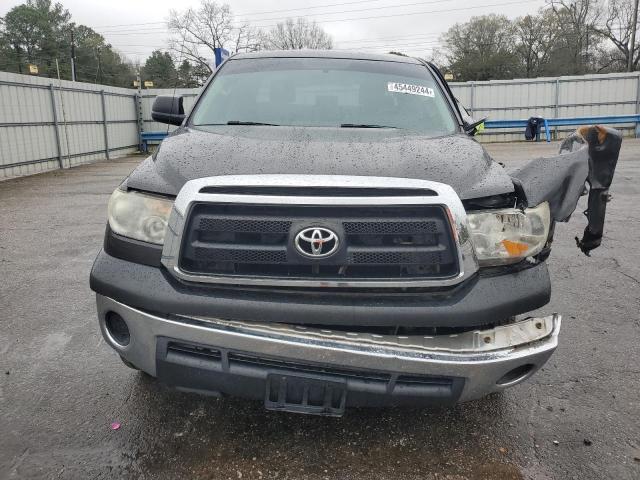 5TFRU5F18BX025960 - 2011 TOYOTA TUNDRA DOUBLE CAB SR5 GRAY photo 5