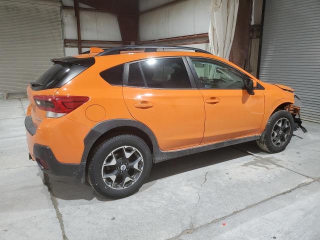 JF2GTABC6JH289988 - 2018 SUBARU CROSSTREK PREMIUM ORANGE photo 3