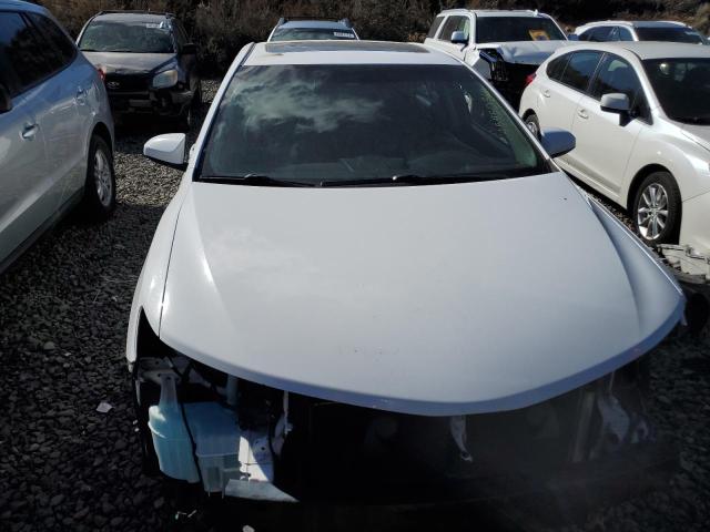 4T1BF1FKXDU278999 - 2013 TOYOTA CAMRY L WHITE photo 5