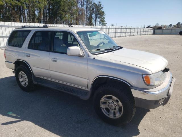 JT3HN86R8X0227332 - 1999 TOYOTA 4RUNNER SR5 TAN photo 4