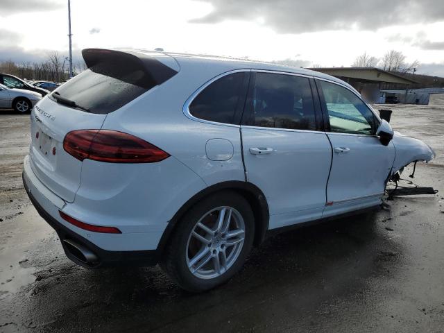 WP1AA2A23GLA06203 - 2016 PORSCHE CAYENNE WHITE photo 3