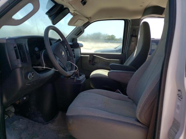 1GAZGPFG7K1209306 - 2019 CHEVROLET EXPRESS LT WHITE photo 7