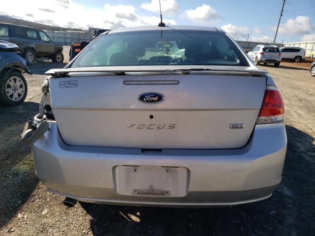 1FAHP36N89W225835 - 2009 FORD FOCUS SES SILVER photo 6