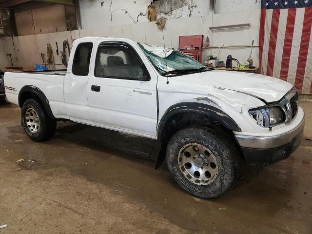 5TEWN72N03Z268208 - 2003 TOYOTA TACOMA XTRACAB WHITE photo 4