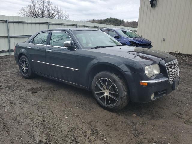 2C3LK63T09H610526 - 2009 CHRYSLER 300C BLACK photo 4