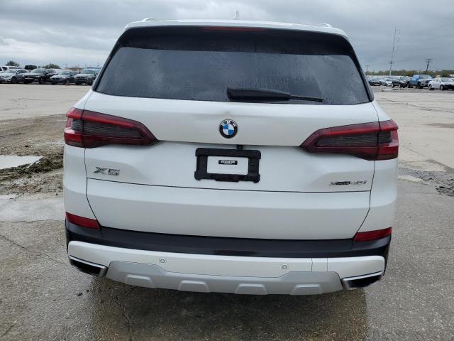 5UXCR6C07N9N21431 - 2022 BMW X5 XDRIVE40I WHITE photo 6