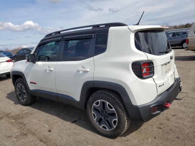 ZACCJBCT8GPD35684 - 2016 JEEP RENEGADE TRAILHAWK WHITE photo 2