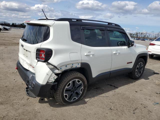 ZACCJBCT8GPD35684 - 2016 JEEP RENEGADE TRAILHAWK WHITE photo 3