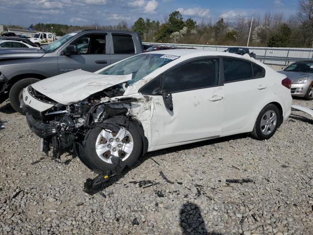 3KPFK4A74JE247148 - 2018 KIA FORTE LX WHITE photo 1