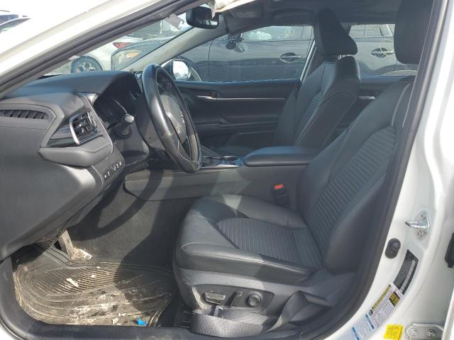 4T1T11BK0PU097715 - 2023 TOYOTA CAMRY SE NIGHT SHADE WHITE photo 7