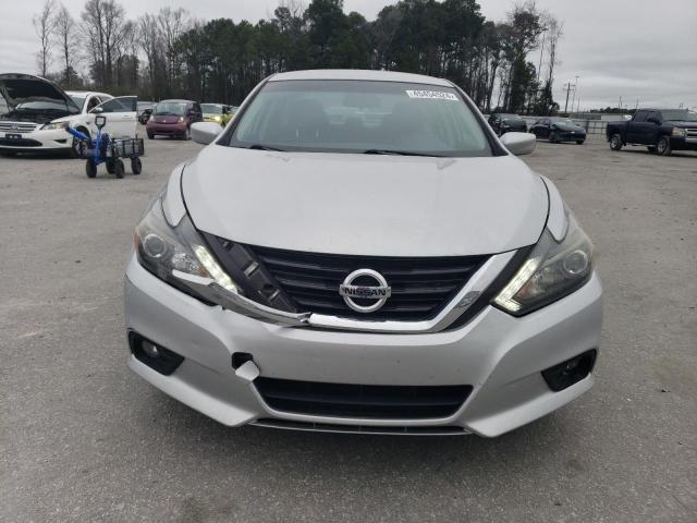 1N4AL3AP9HC117794 - 2017 NISSAN ALTIMA 2.5 SILVER photo 5