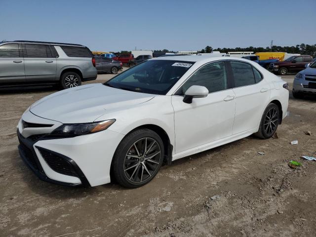 4T1G11AK3PU159871 - 2023 TOYOTA CAMRY SE NIGHT SHADE WHITE photo 1