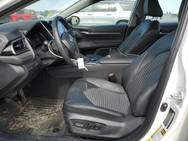 4T1G11AK3PU159871 - 2023 TOYOTA CAMRY SE NIGHT SHADE WHITE photo 7