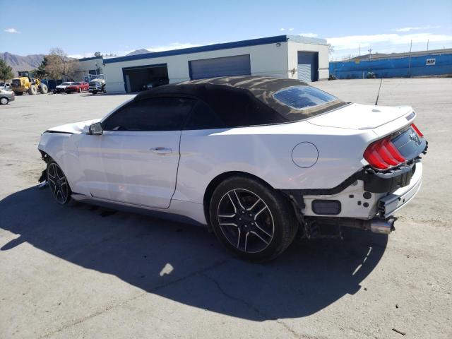 1FATP8UH4J5143020 - 2018 FORD MUSTANG WHITE photo 2