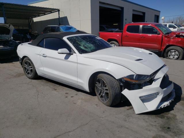 1FATP8UH4J5143020 - 2018 FORD MUSTANG WHITE photo 4